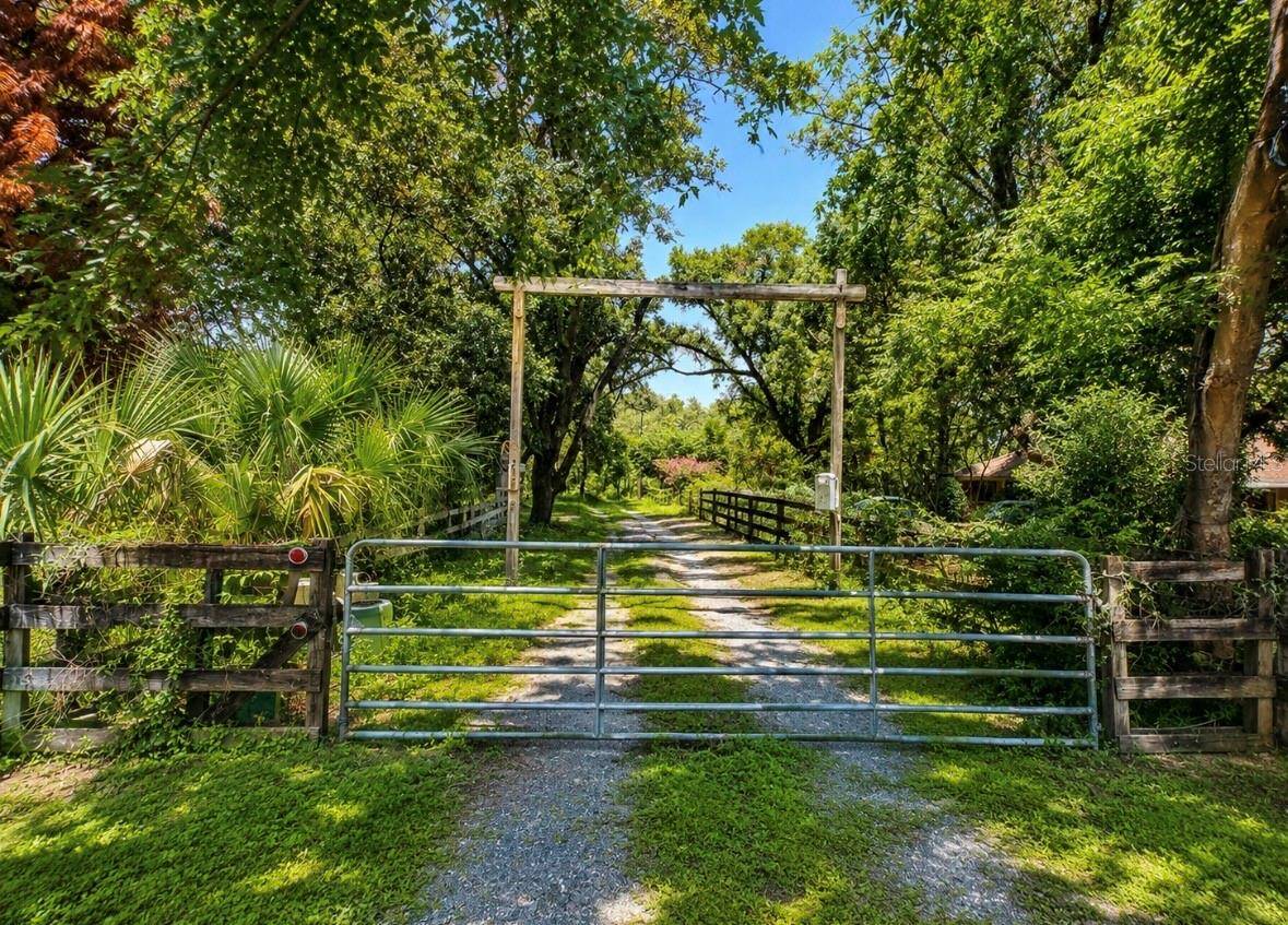 LAZY ACRES LN, Longwood, FL 32750