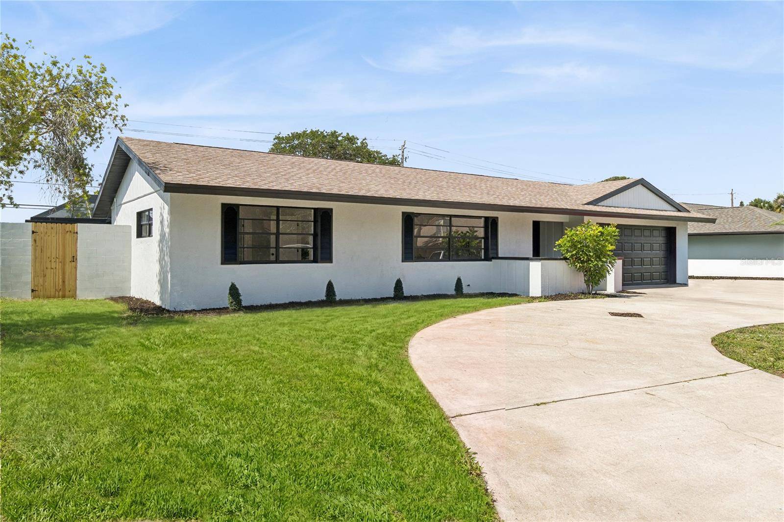 381 E RIVIERA BLVD, Indialantic, FL 32903