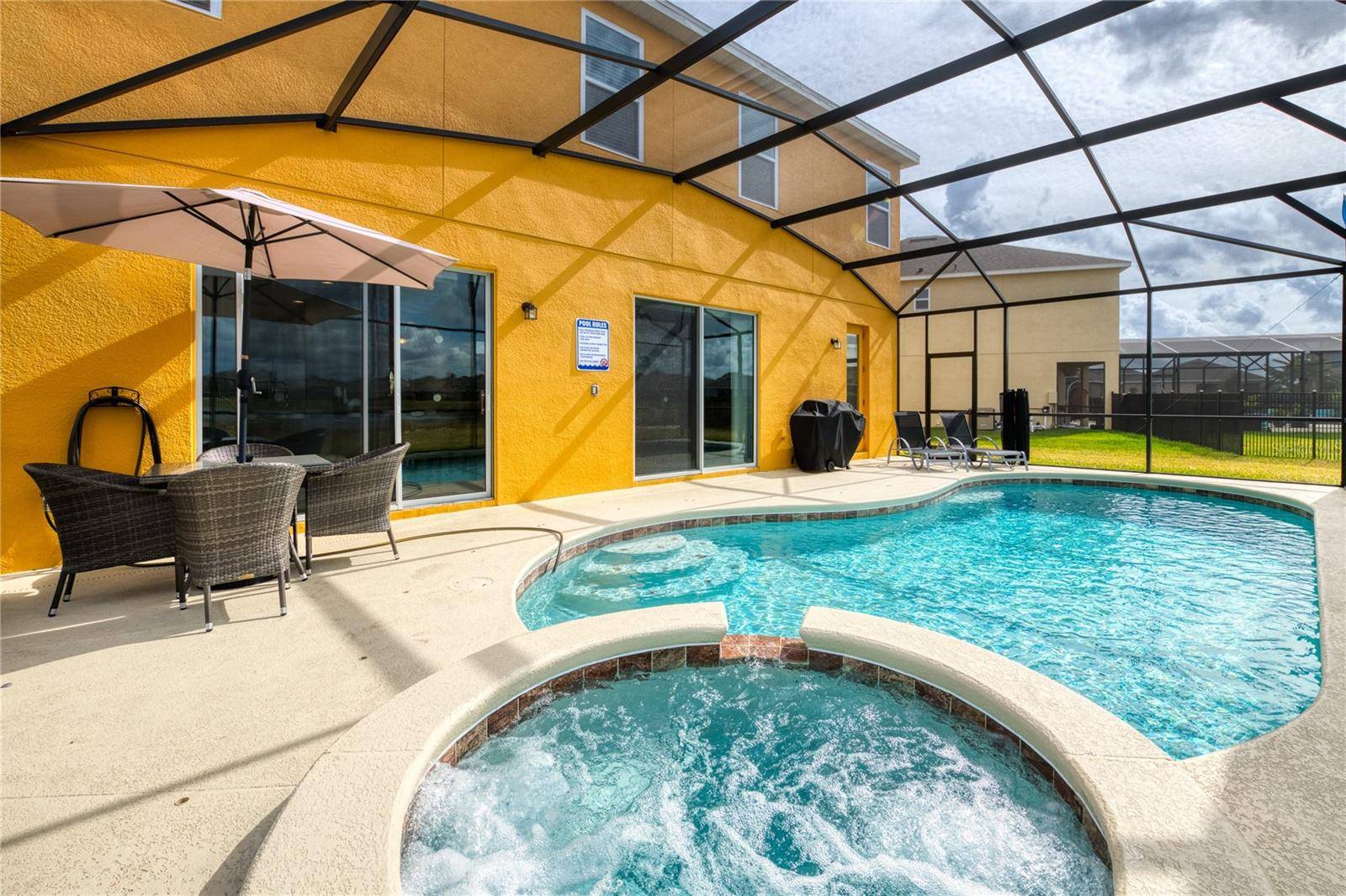 2219 CROFTON SPRINGS CT, Davenport, FL 33837