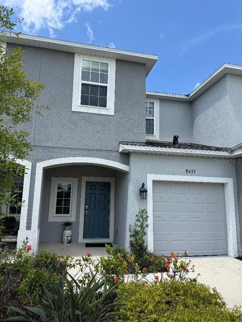 8433 LUNAR SKYE ST, Sarasota, FL 34241