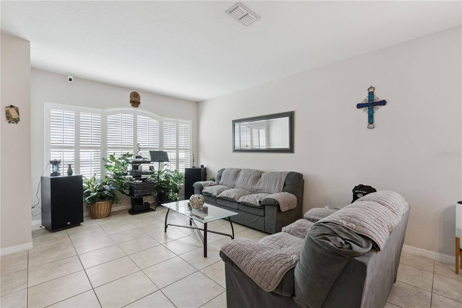 480 KESTREL DR, Groveland, FL 34736