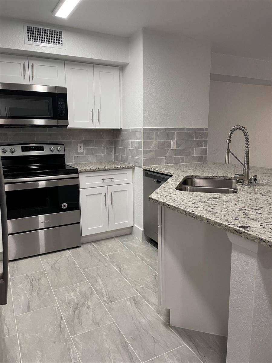 826 CAMARGO WAY #303, Altamonte Springs, FL 32714