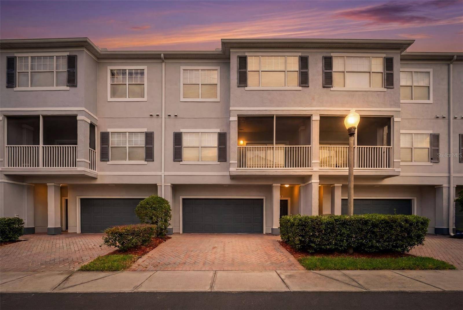 2532 GRAND CENTRAL Pkwy #8, Orlando, FL 32839