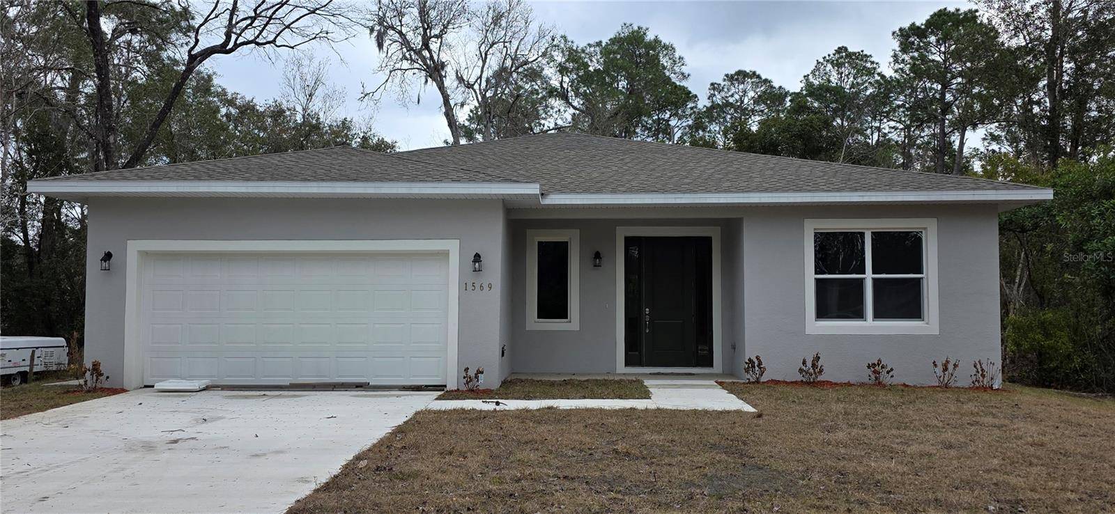 1569 9TH AVE, Deland, FL 32724