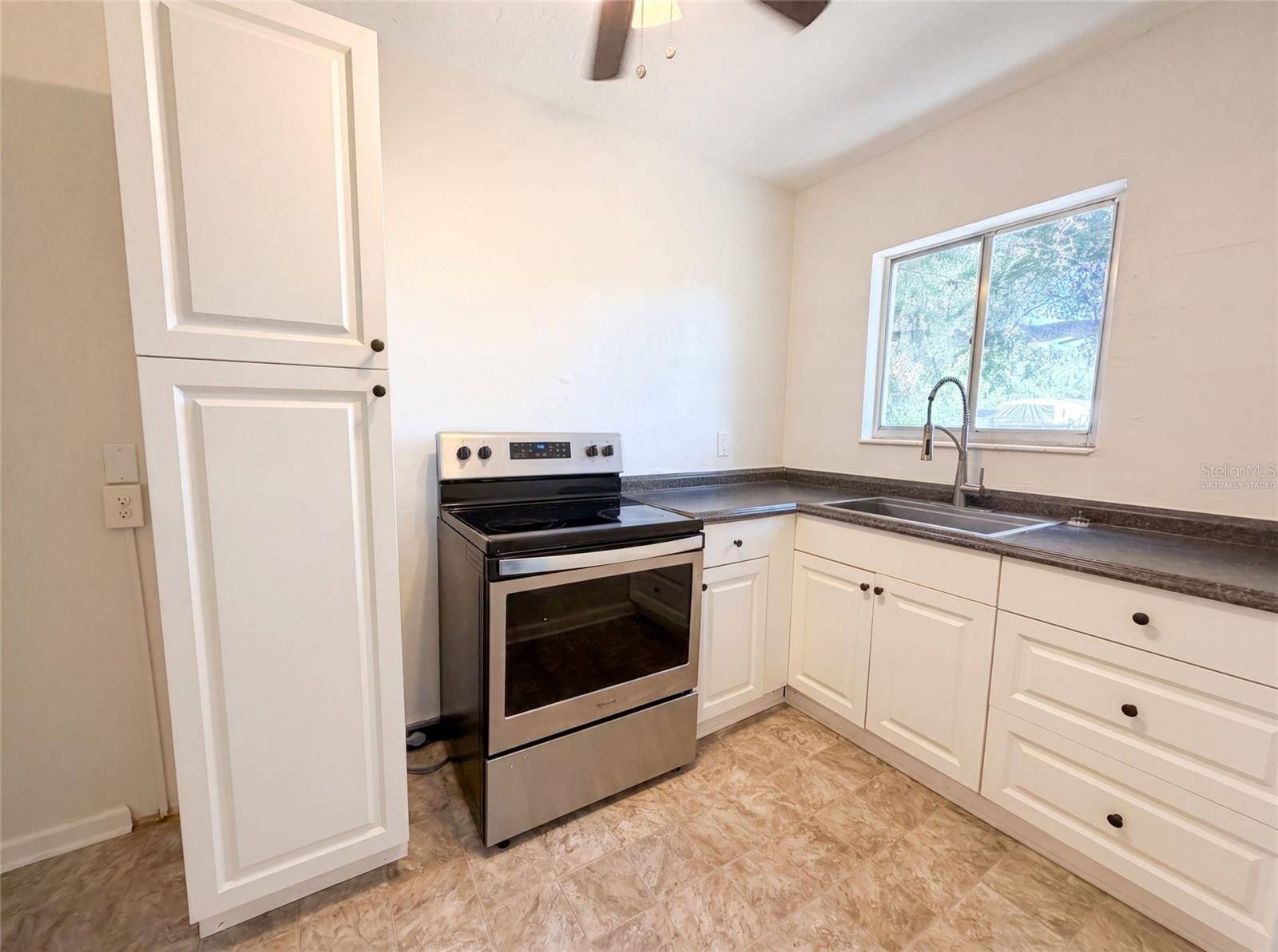 2235 45TH AVE N, St Petersburg, FL 33714