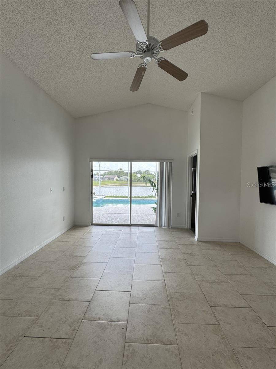 1144 CLEAR CREEK CIR, Clermont, FL 34714