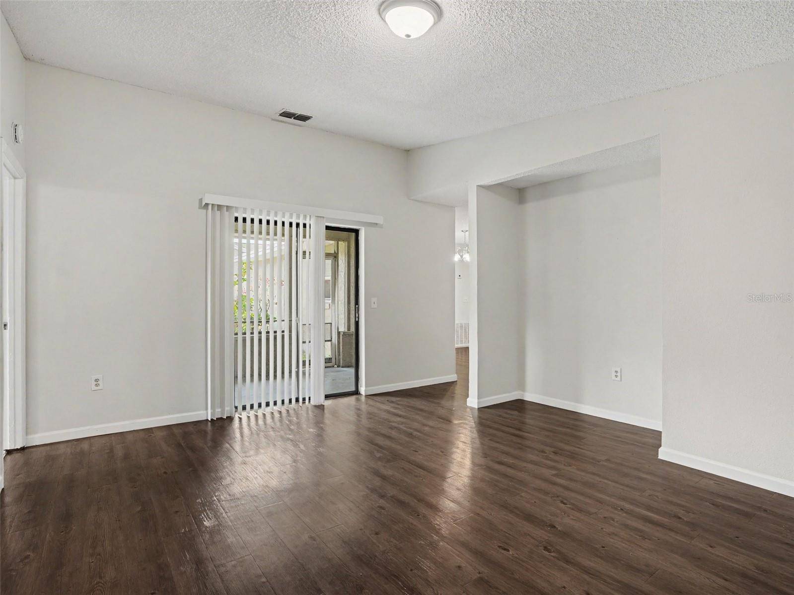 406 LAKE DAISY DR, Winter Haven, FL 33884