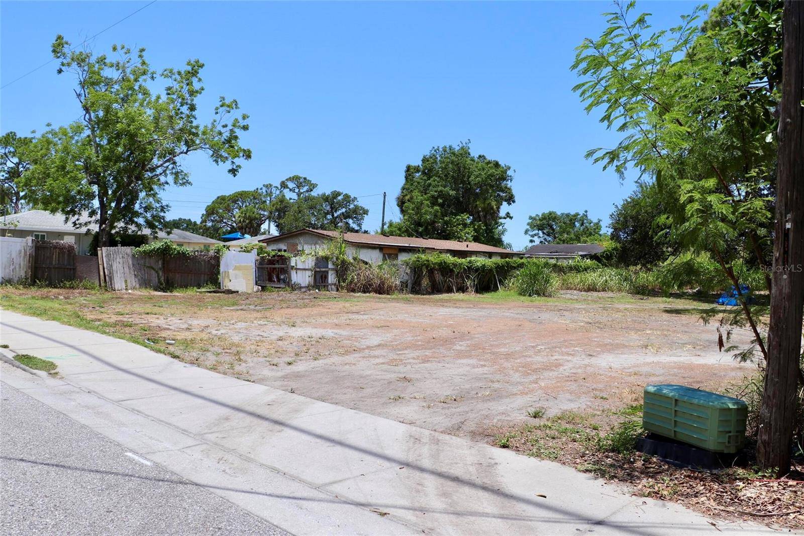 0 MANGO AVE, Sarasota, FL 34234