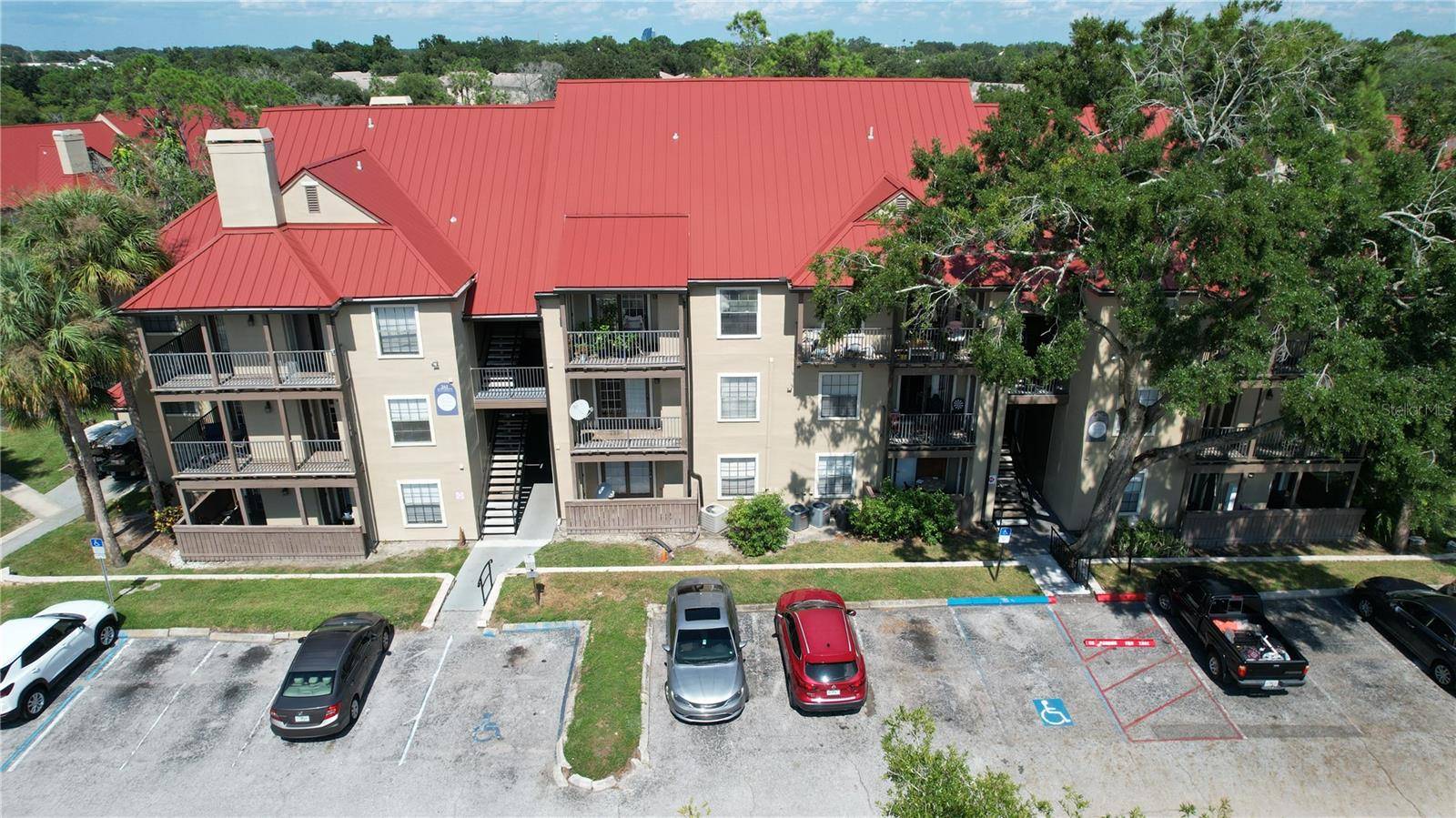 246 AFTON SQ #105, Altamonte Springs, FL 32714