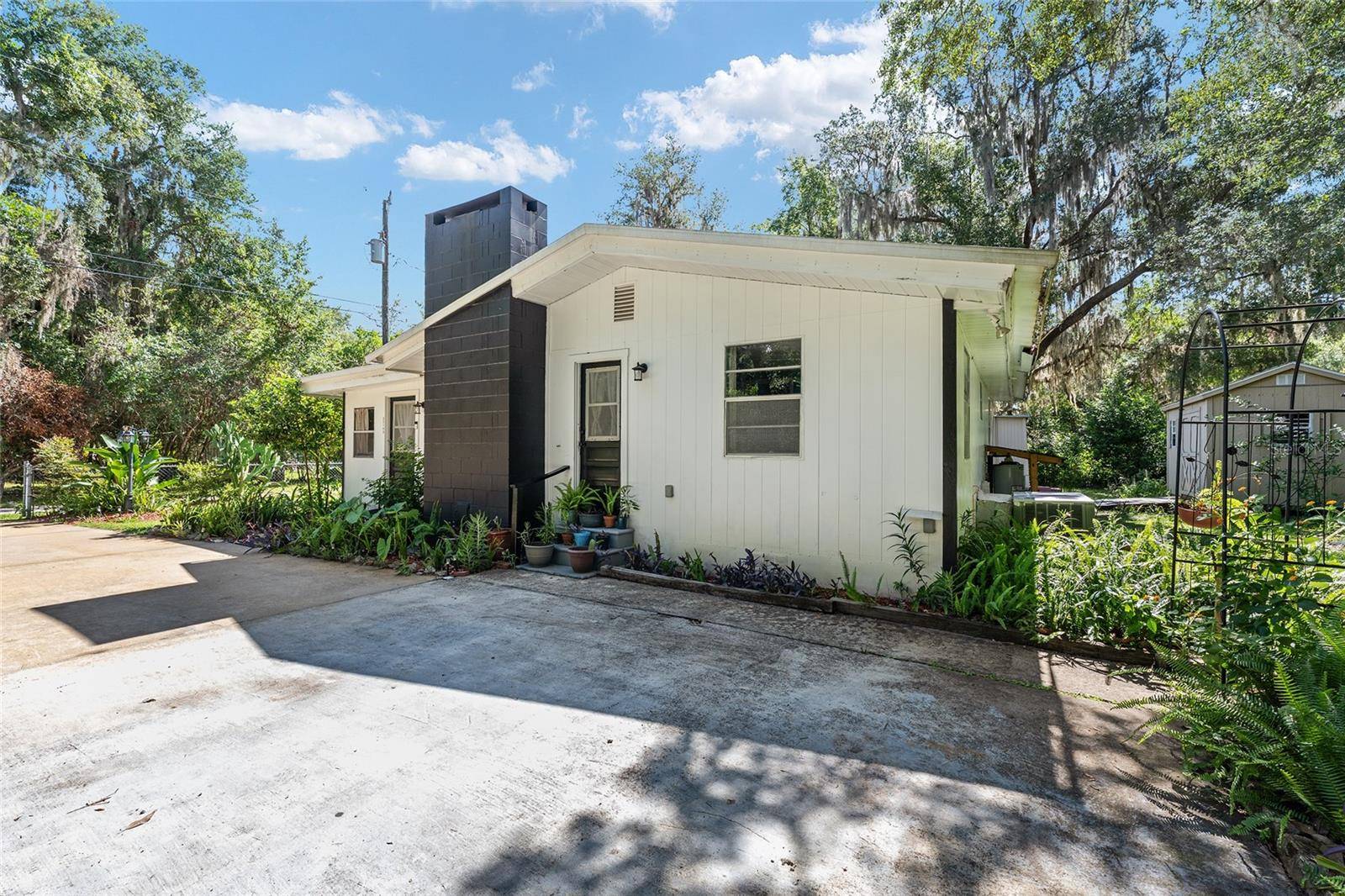 25140 NE 133RD PL, Salt Springs, FL 32134