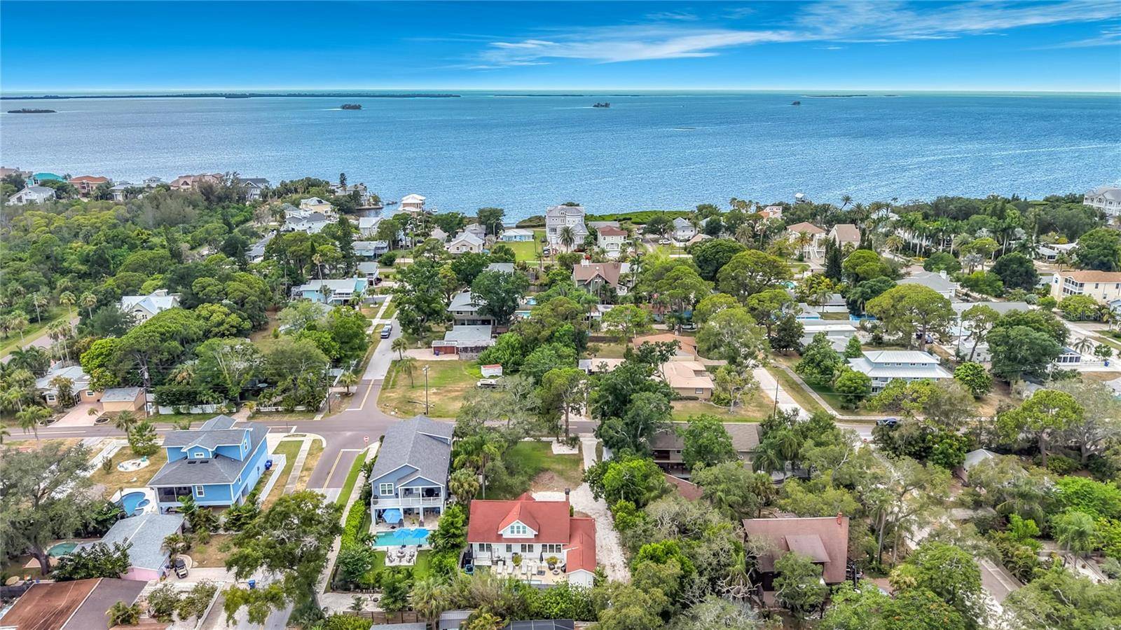 675 S VINCENT ST, Crystal Beach, FL 34681