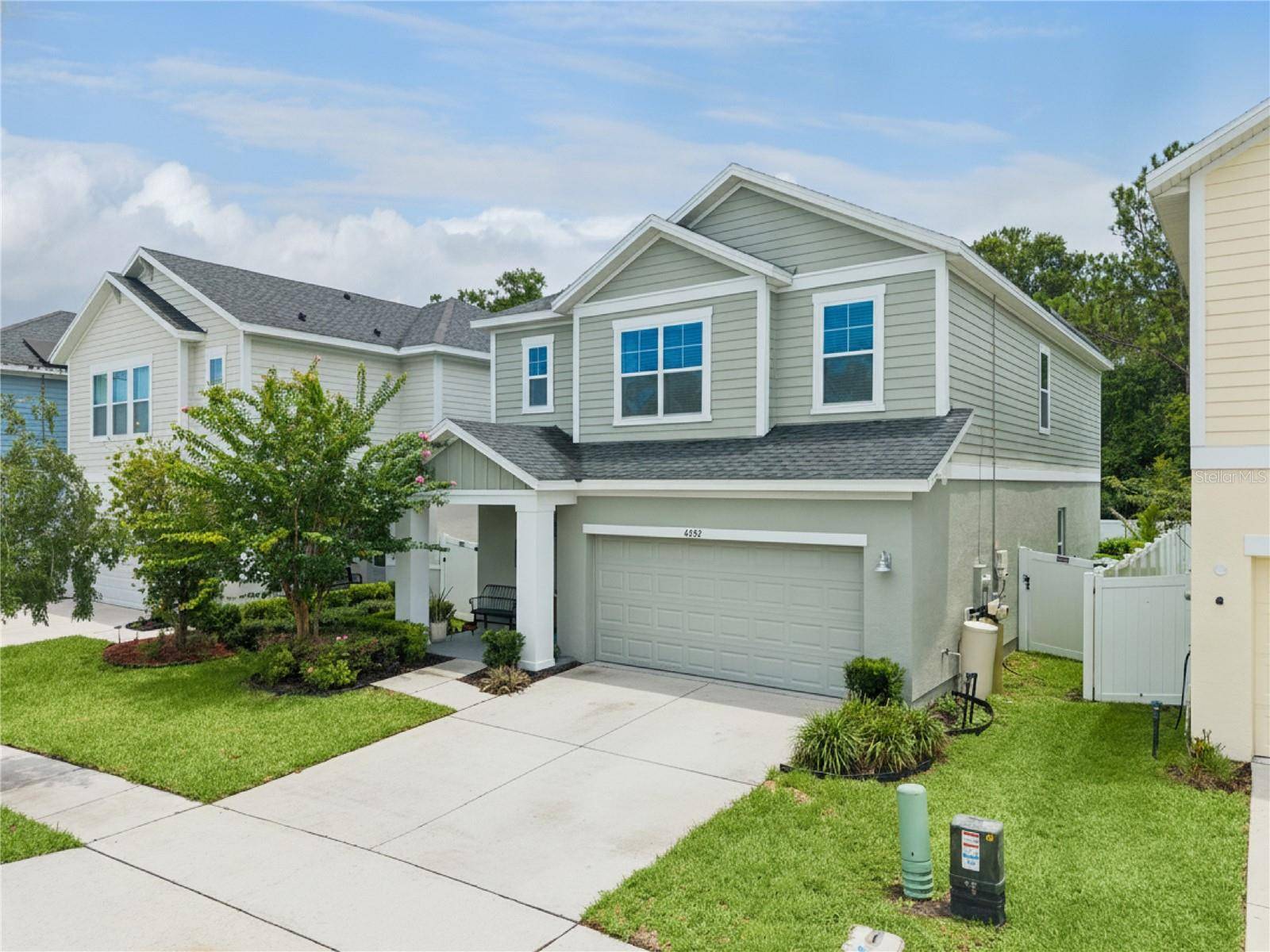 4222 HIBISCUS BLOOM DR, Orlando, FL 32822