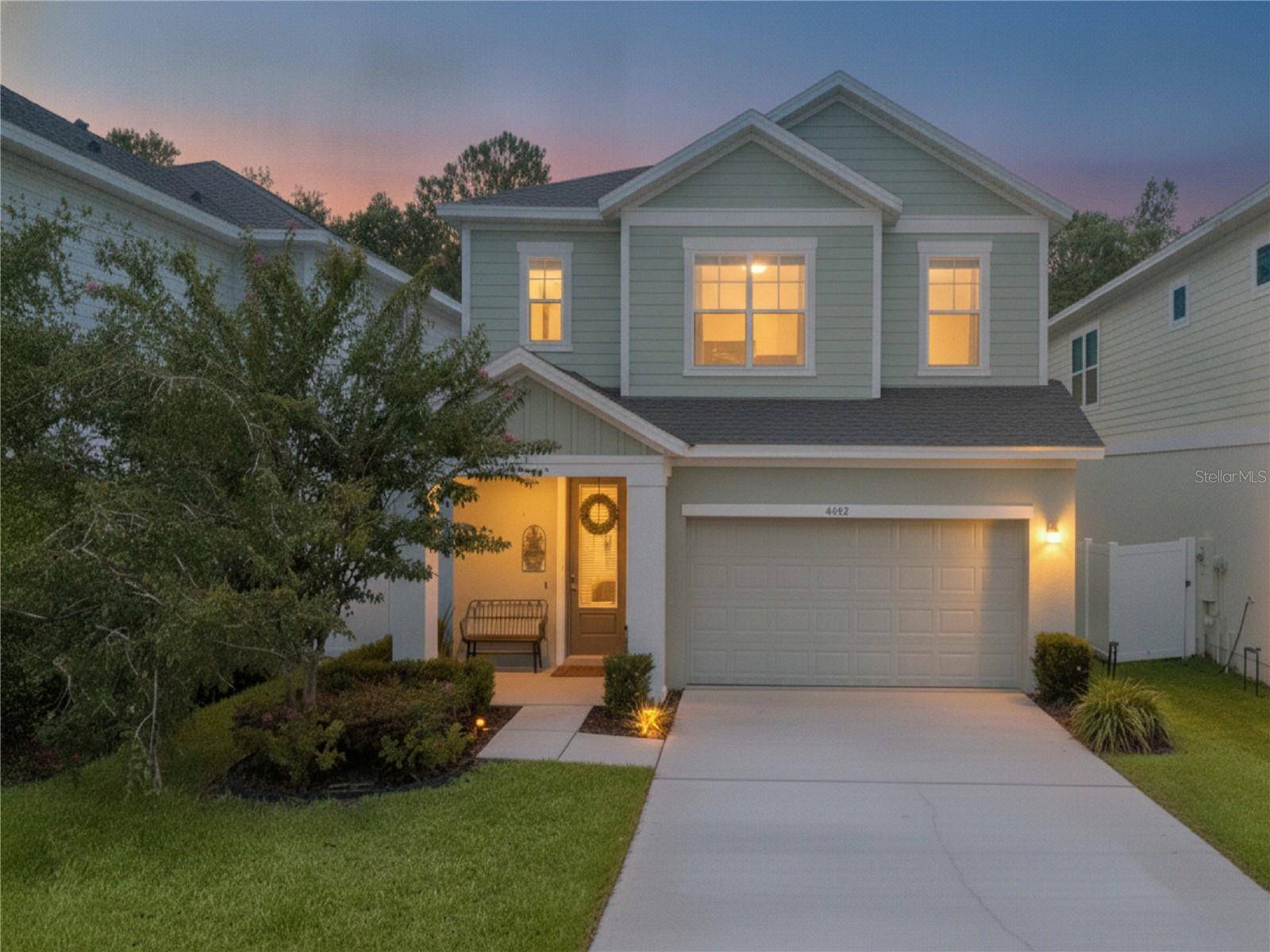 4222 HIBISCUS BLOOM DR, Orlando, FL 32822