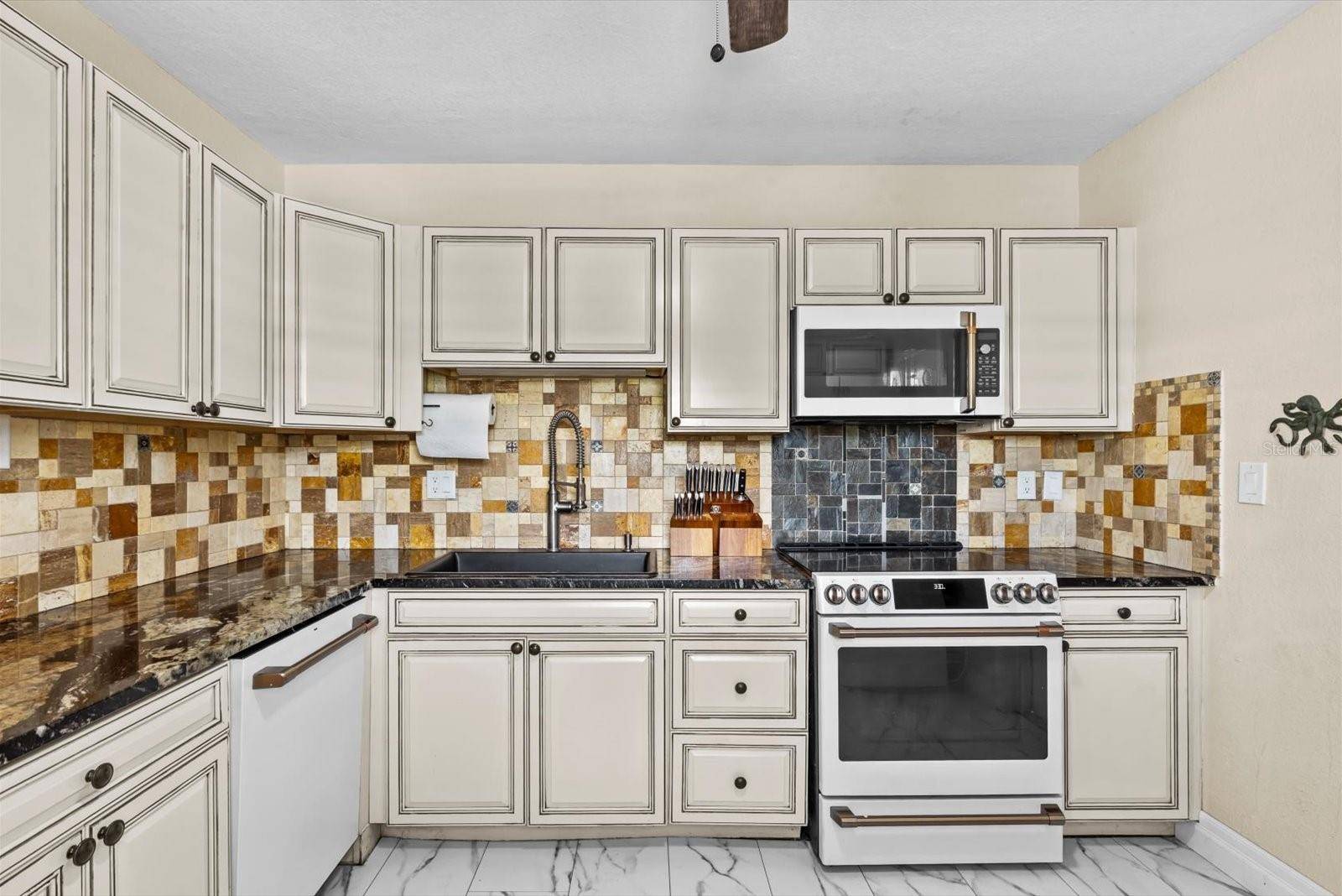 301 GRANADA ST, Fort Pierce, FL 34949