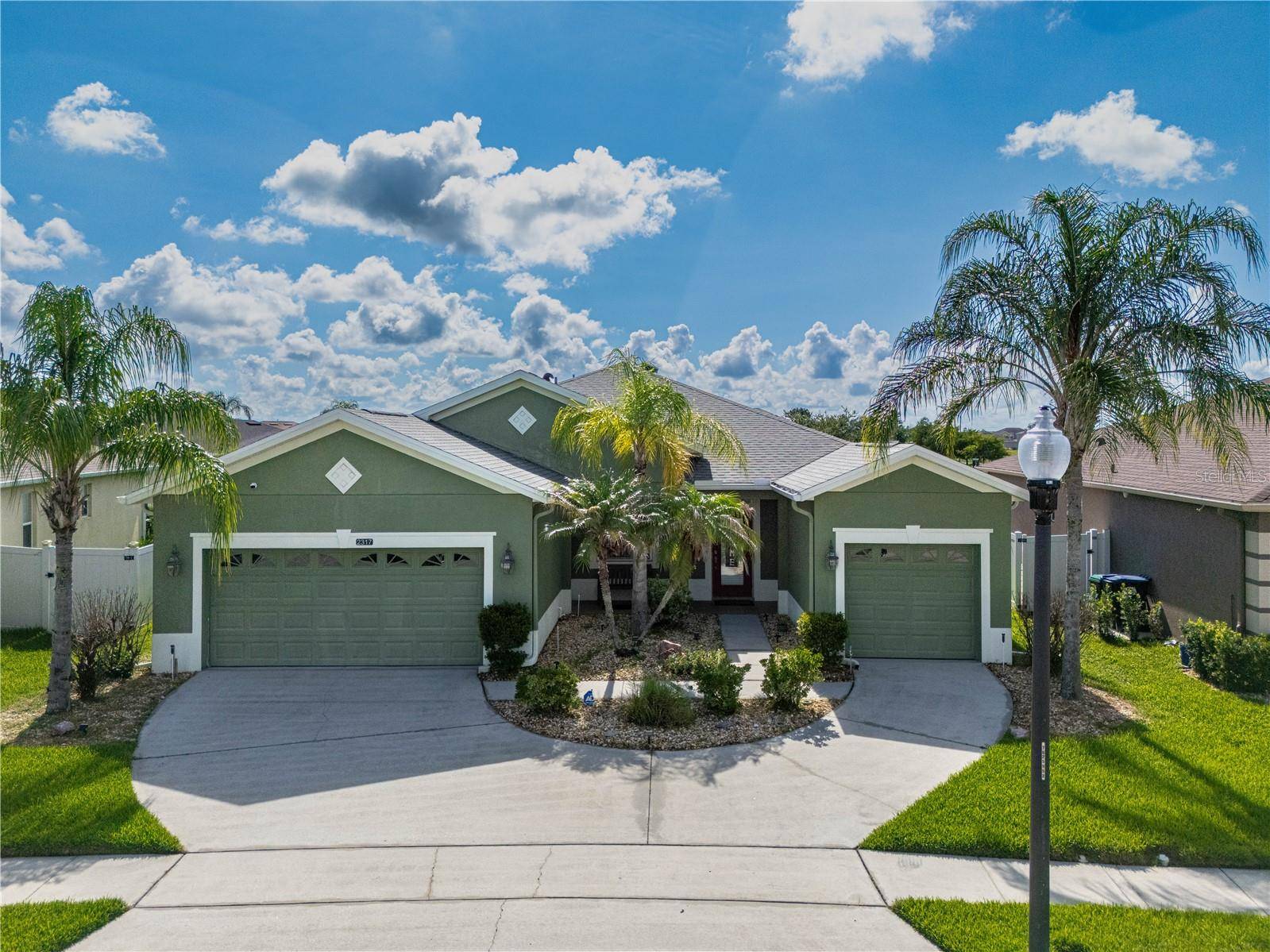 2317 CROSSTON CIR, Orlando, FL 32824