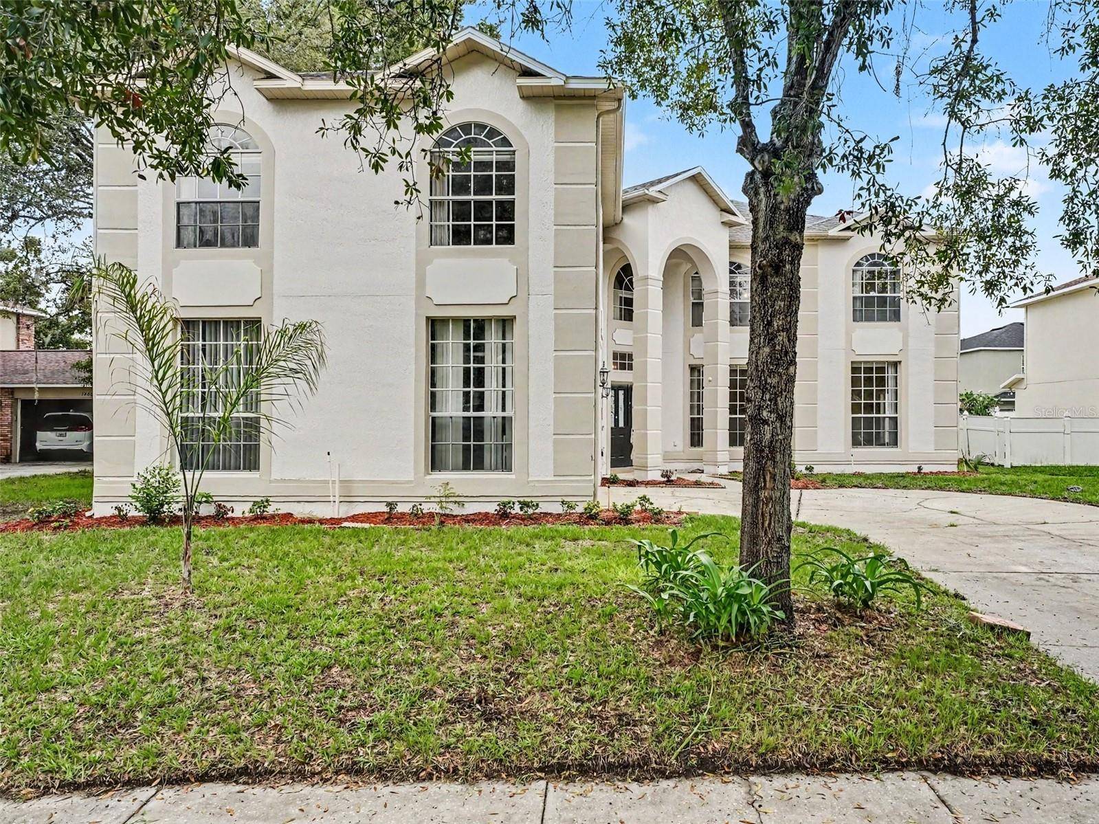 1268 FOXFORREST CIR, Apopka, FL 32712