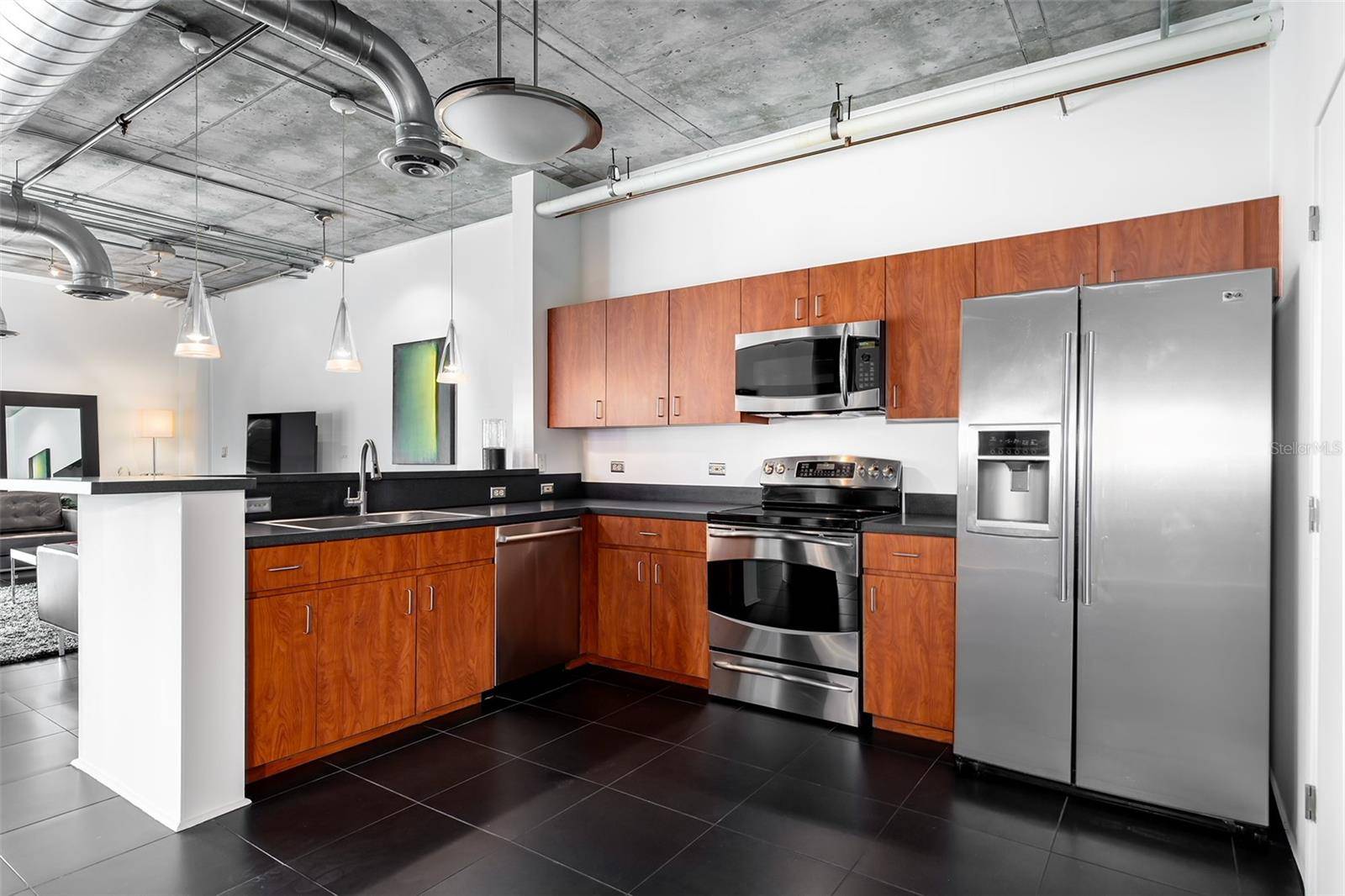 10 N SUMMERLIN AVE #14, Orlando, FL 32801