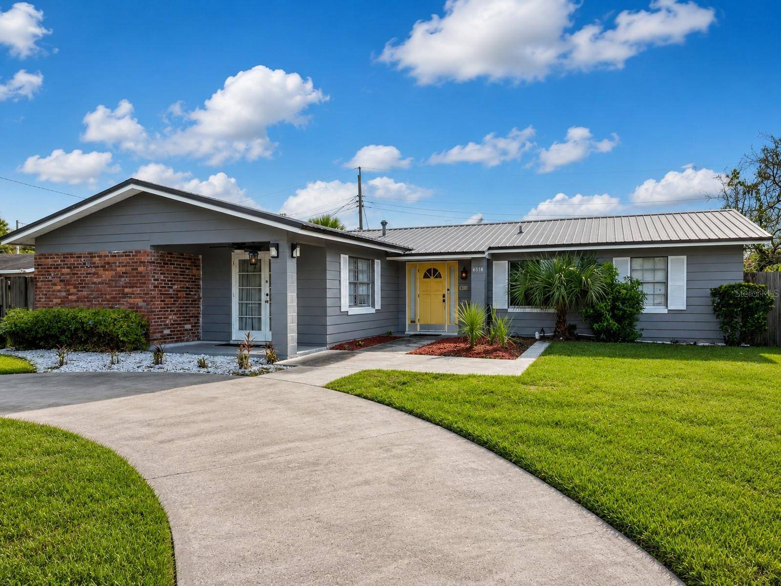 6518 VOLTAIRE DR, Orlando, FL 32809
