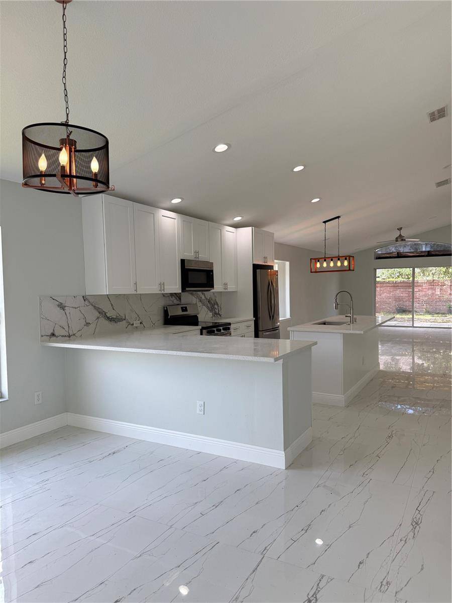 9067 HASTINGS BEACH BLVD, Orlando, FL 32829
