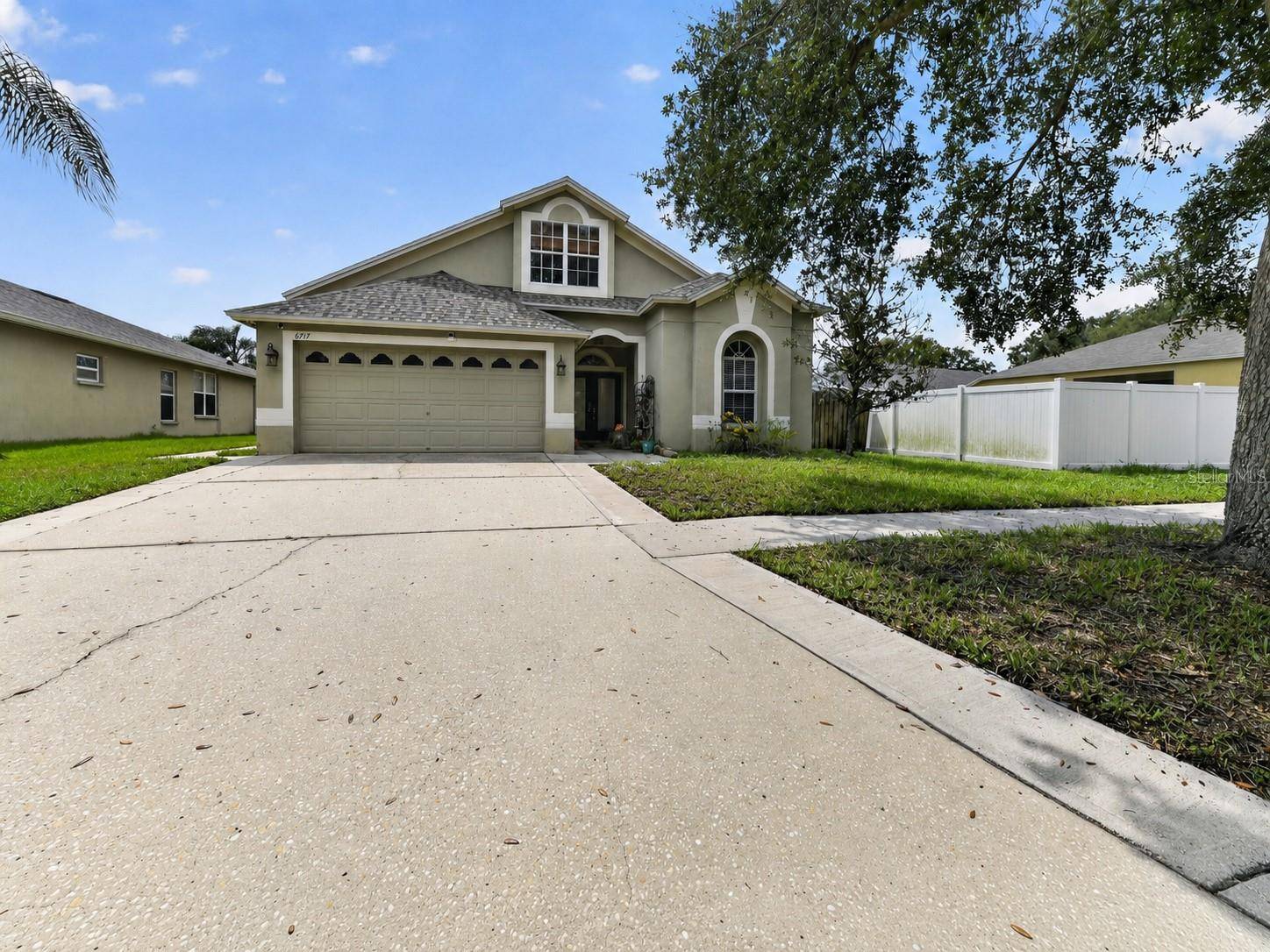 6717 GUILFORD CREST DR, Apollo Beach, FL 33572