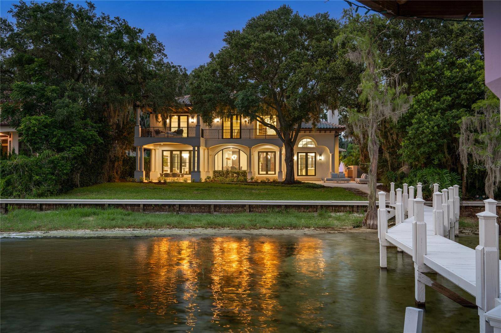 800 W 2ND AVE, Windermere, FL 34786