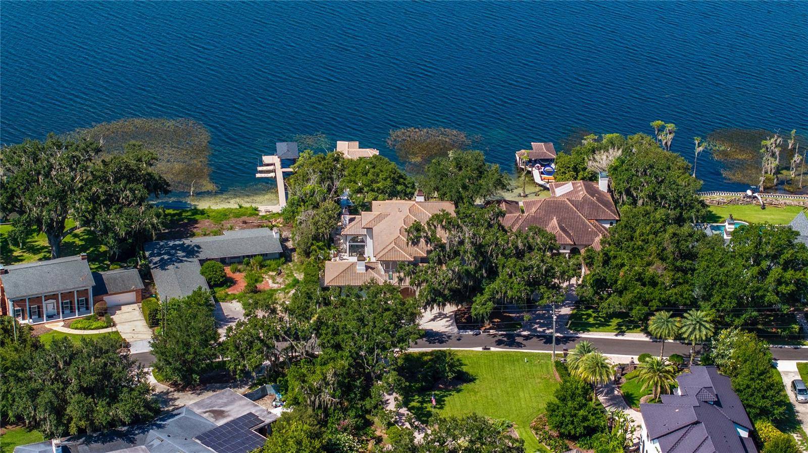800 W 2ND AVE, Windermere, FL 34786