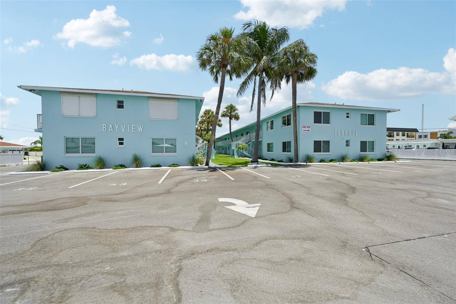 117 7TH ST N #1, Bradenton Beach, FL 34217