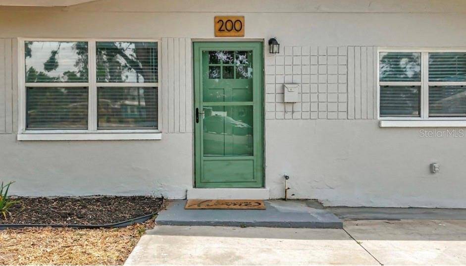200 LEWIS BLVD SE, St Petersburg, FL 33705