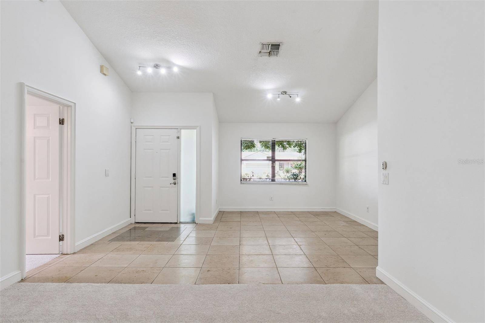 9433 PALM TREE DR, Windermere, FL 34786