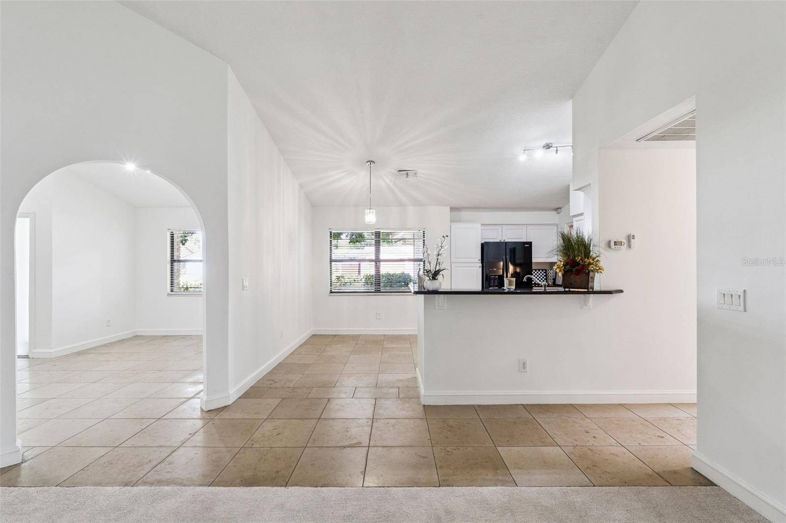 9433 PALM TREE DR, Windermere, FL 34786