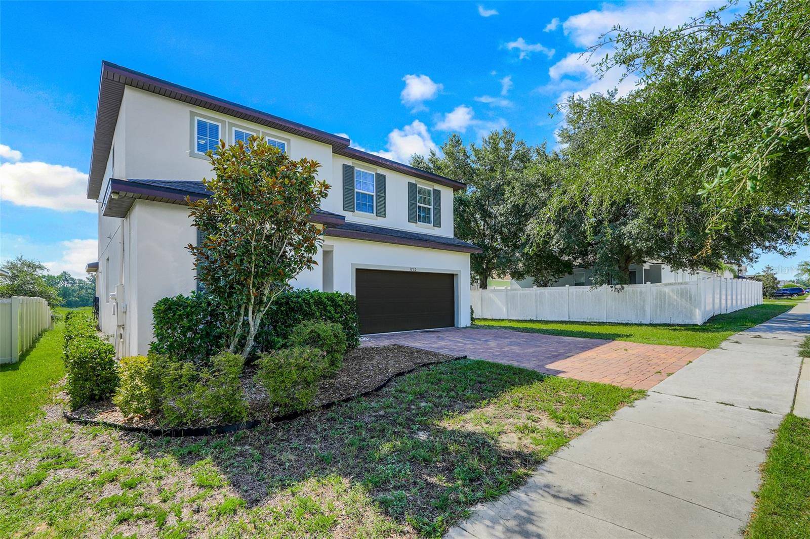 1230 STRATTON AVE, Groveland, FL 34736