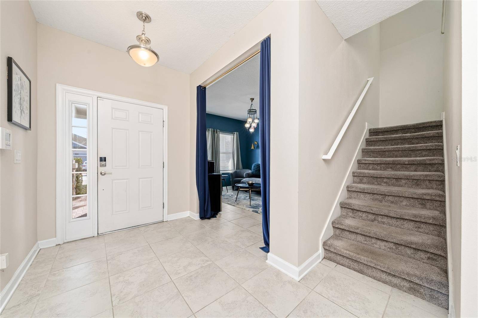 11059 LONGLEAF WOODS DR, Orlando, FL 32832
