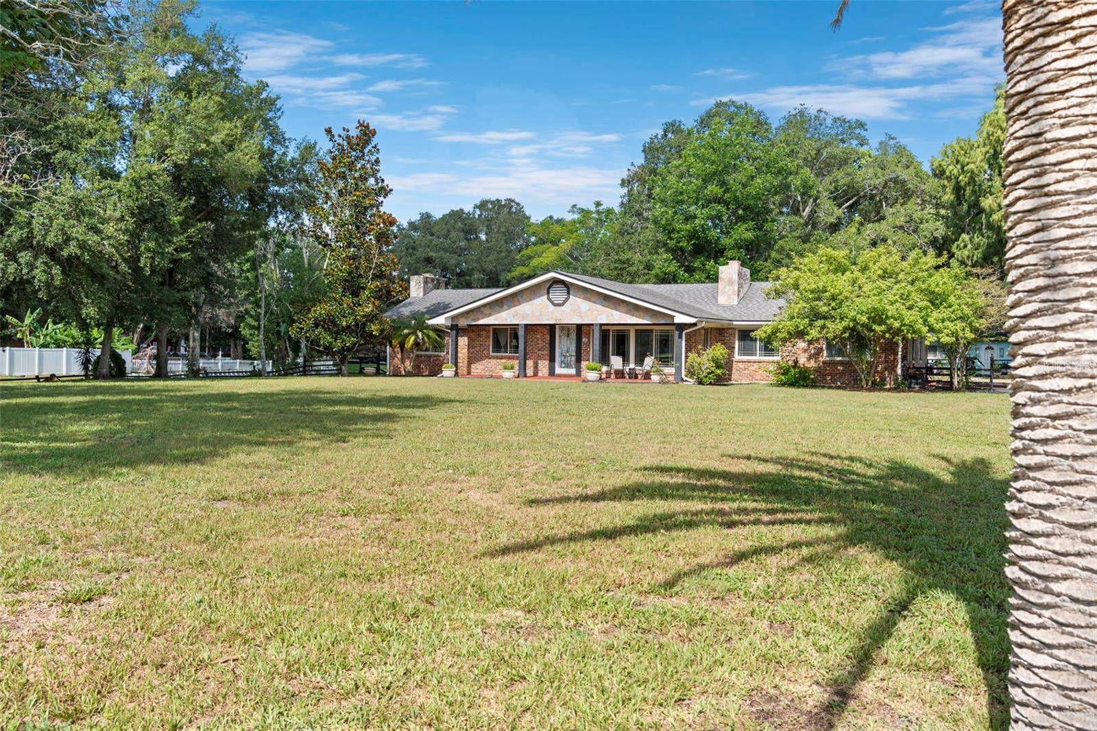 298-300 ORANGE AVE, St Cloud, FL 34769