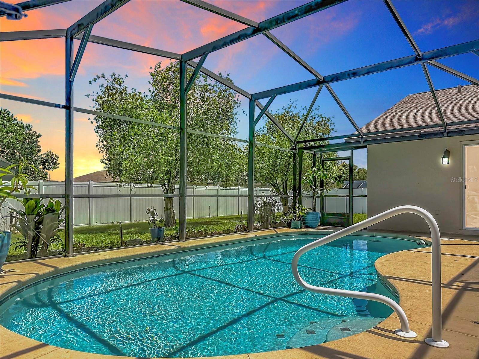 8654 ALEGRE CIR, Orlando, FL 32836