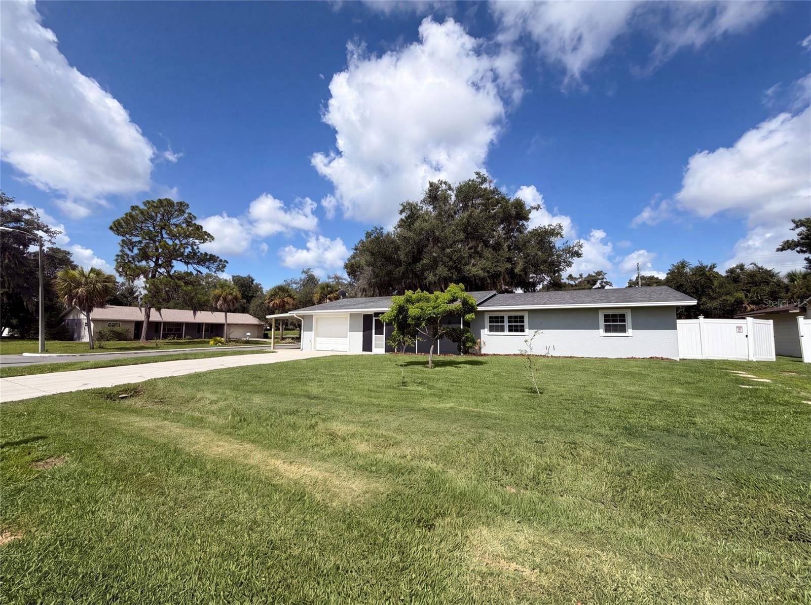 1823 LORI LN W, Lakeland, FL 33801