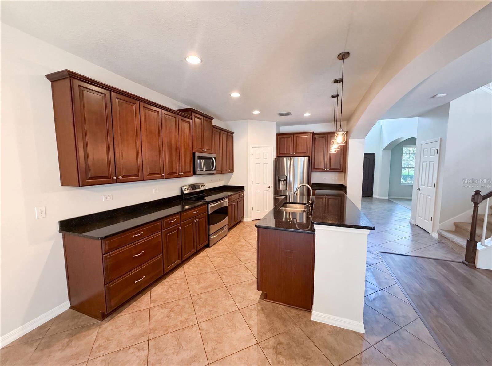 280 CHANDLER CIR, Oviedo, FL 32765