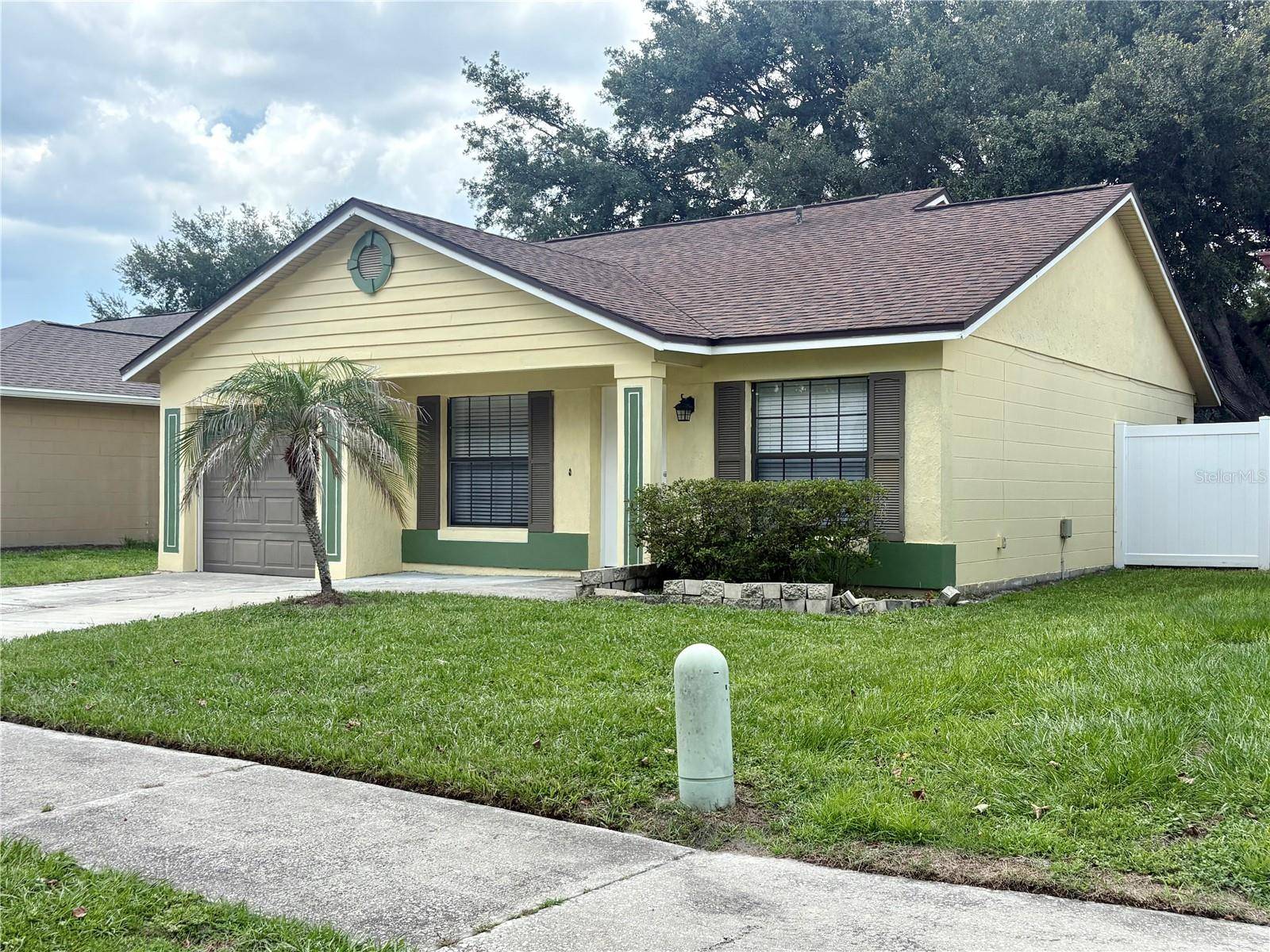 1021 ALPUG AVE, Oviedo, FL 32765