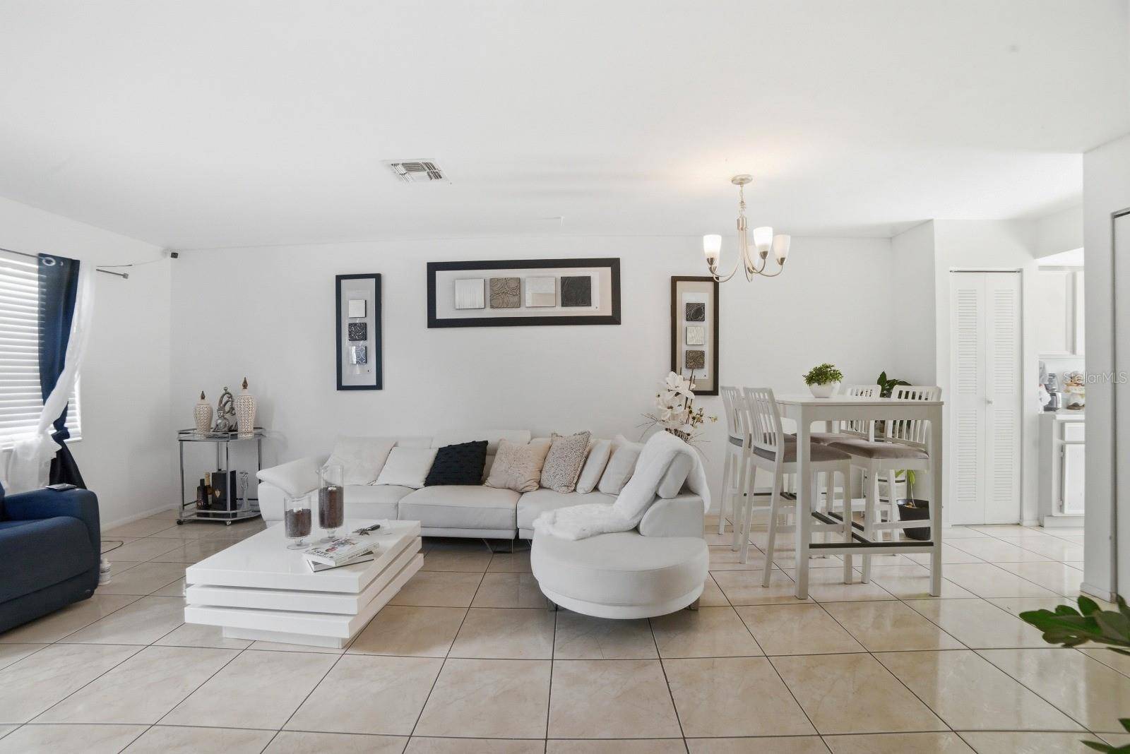 2 E LAS PALMAS WAY, Kissimmee, FL 34743