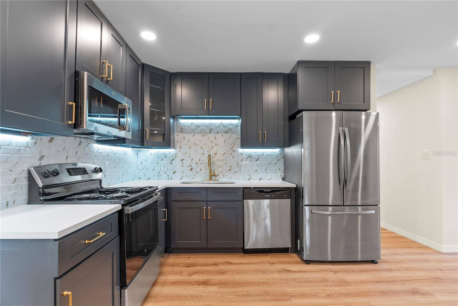607 WALNUT DR, Fort Meade, FL 33841
