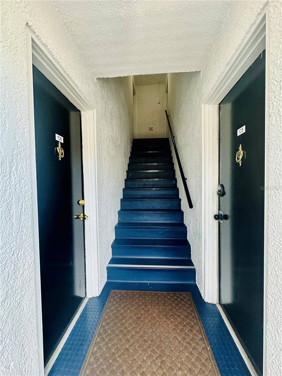 525 CONWAY RD #108, Orlando, FL 32807