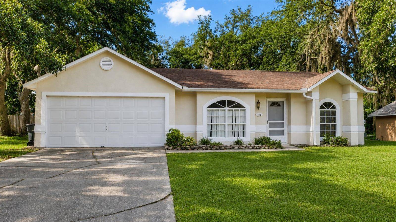 127 TITAN DR, Davenport, FL 33837