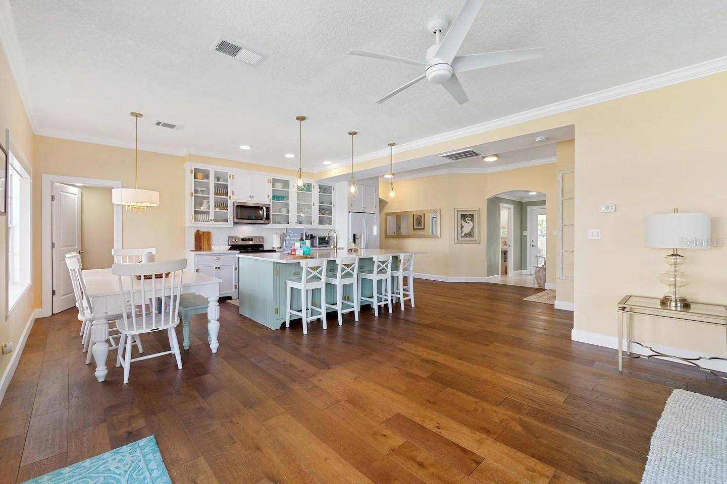 1426 RIVERSIDE DR, Daytona Beach, FL 32117