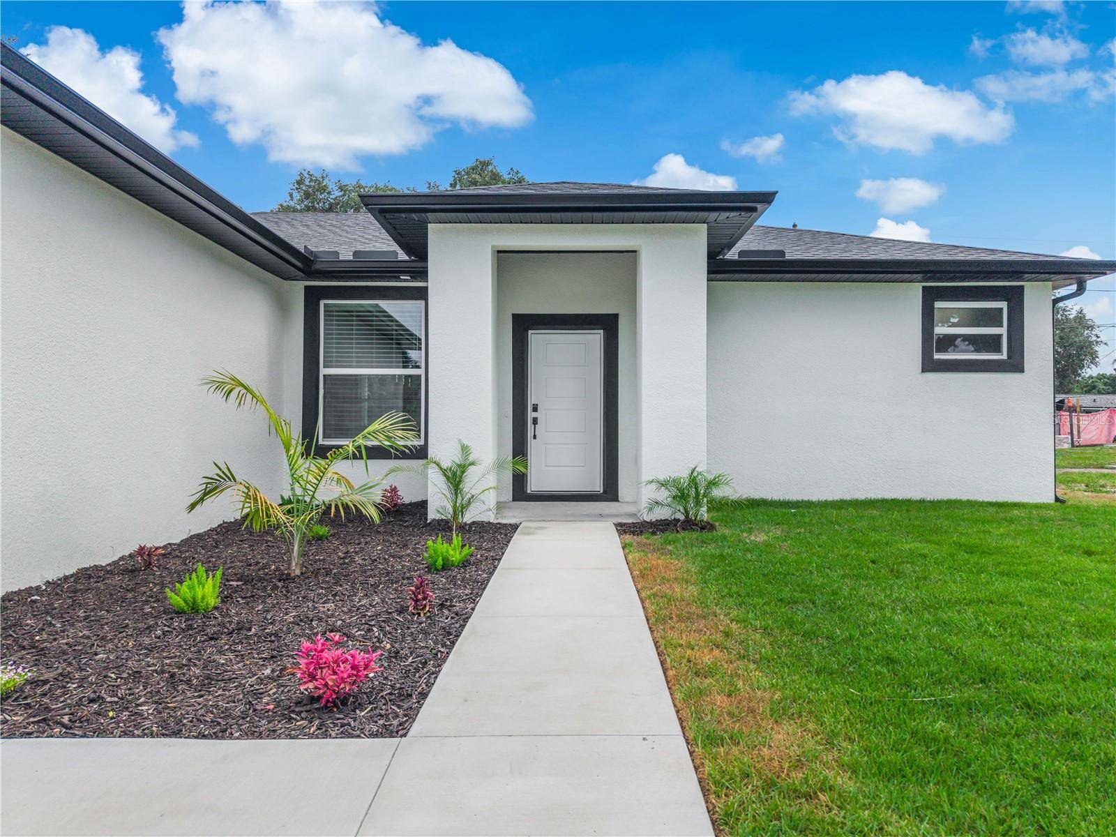 222 FLORIDA AVE, Dundee, FL 33838