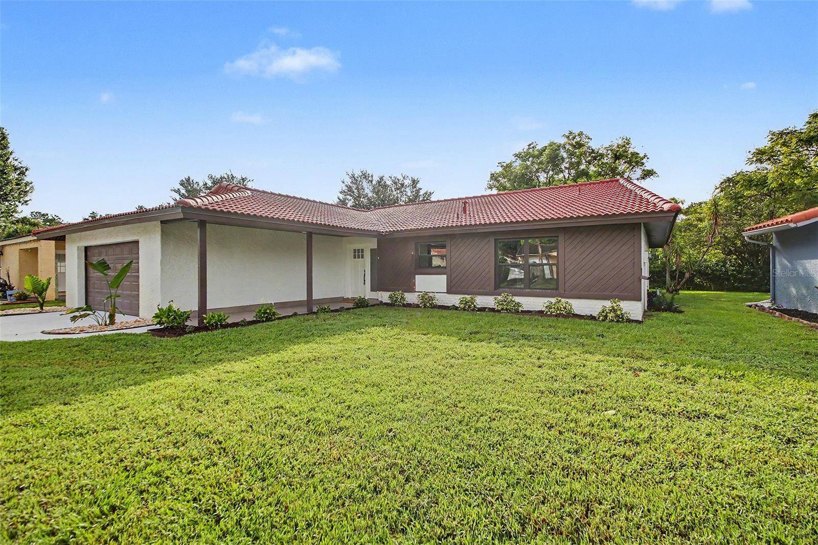 10604 WHITMAN CIR, Orlando, FL 32821