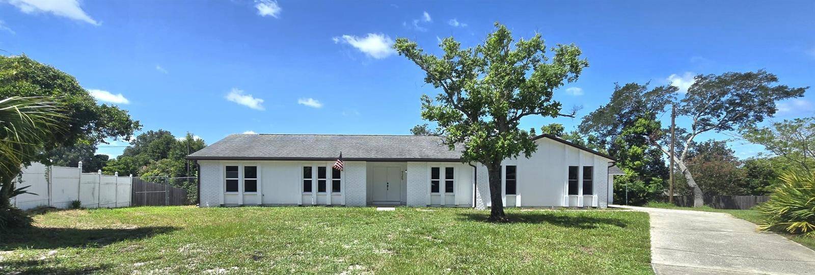 725 TULIP CT, Deltona, FL 32725