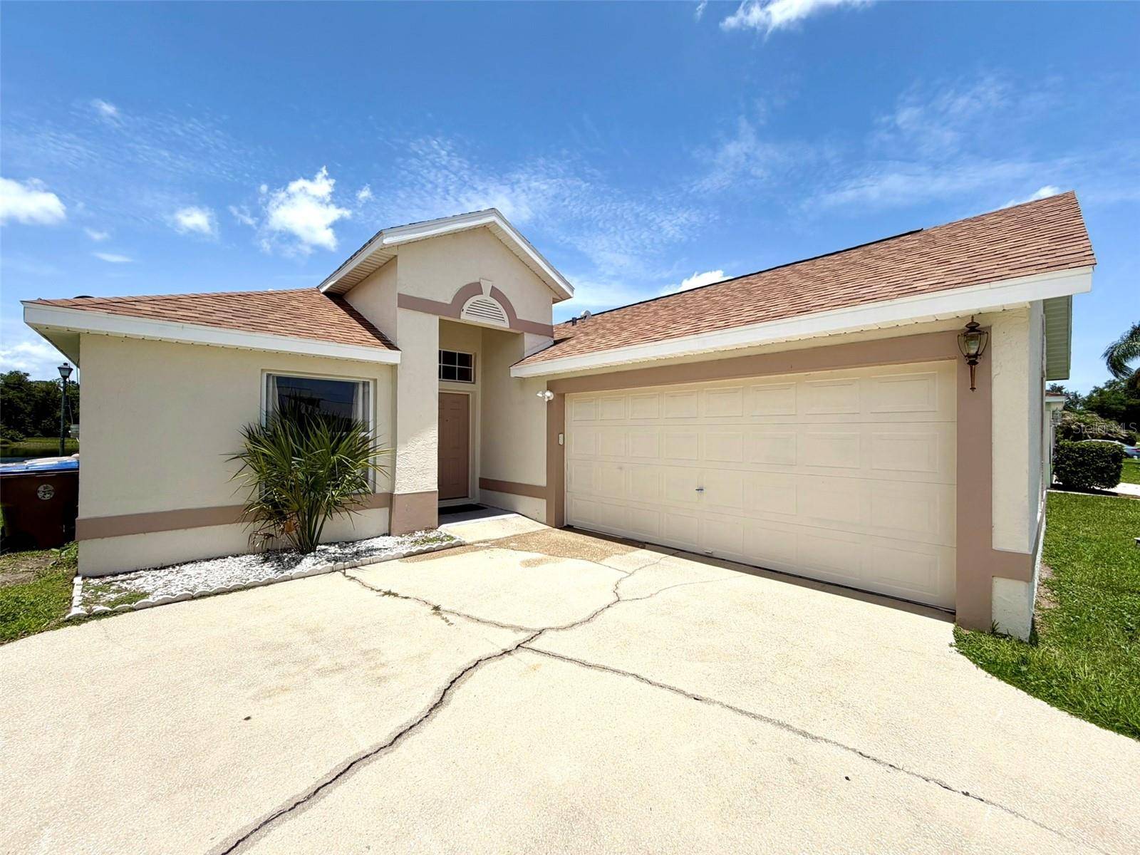 2705 CHATHAM CIR, Kissimmee, FL 34746