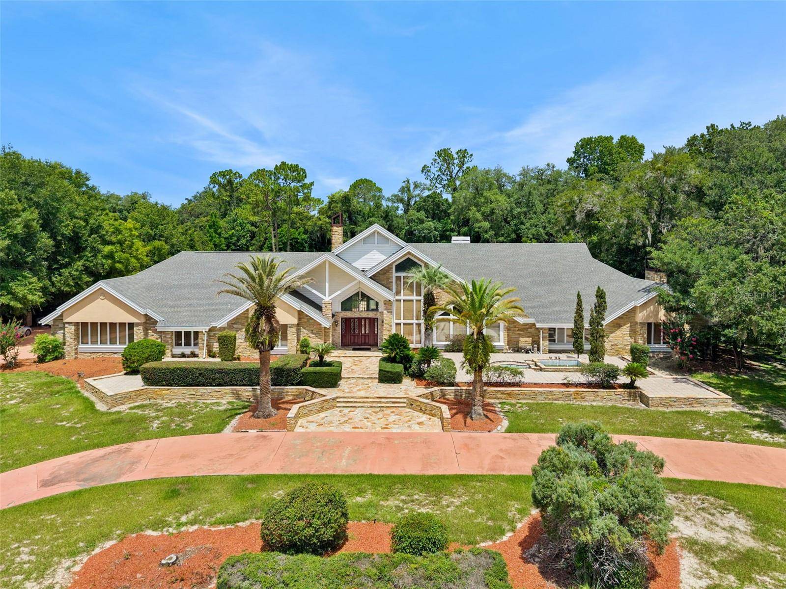 1041 SWEETWATER CLUB BLVD, Longwood, FL 32779