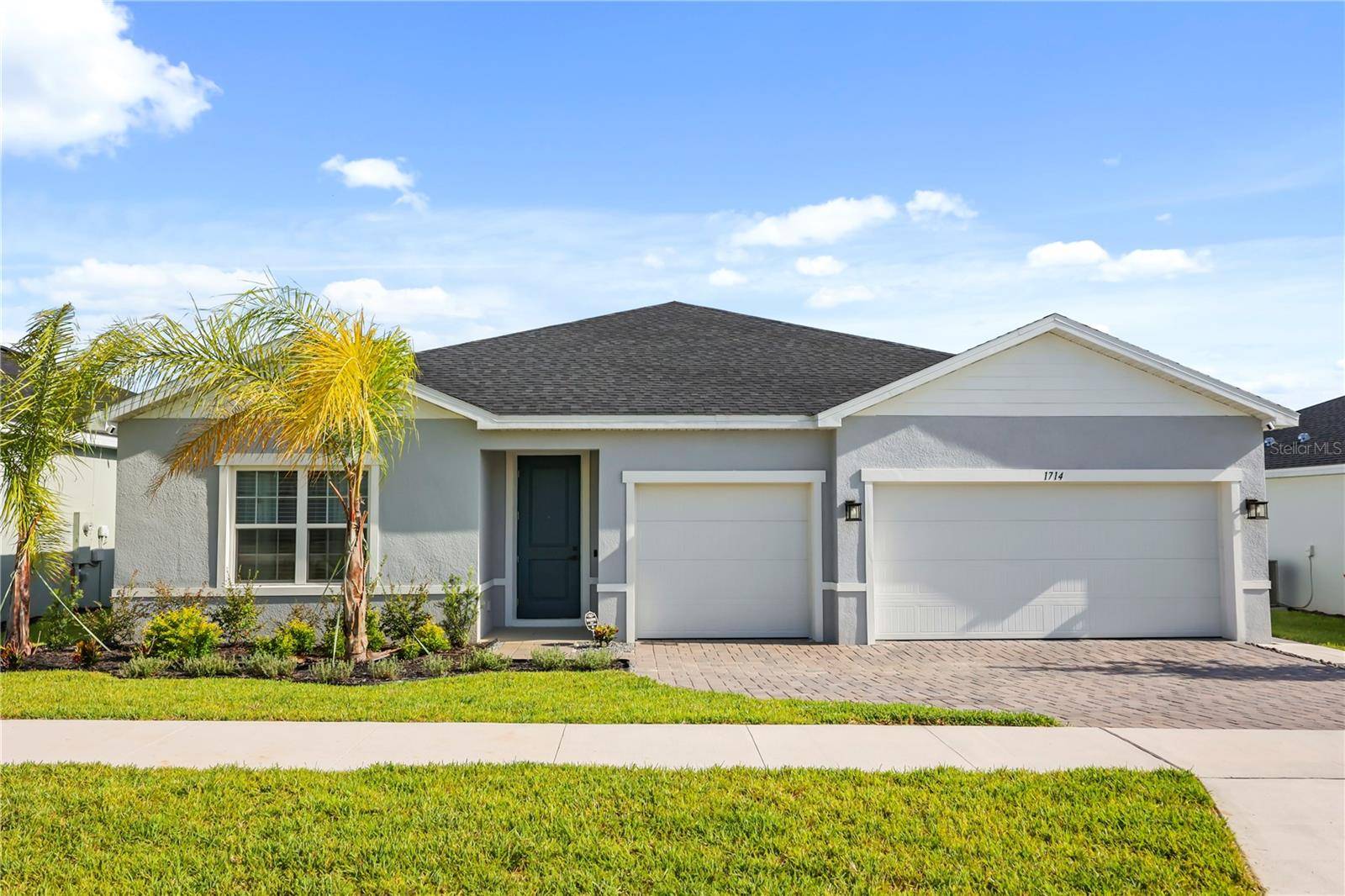 1714 UPLAND LN, Winter Haven, FL 33884