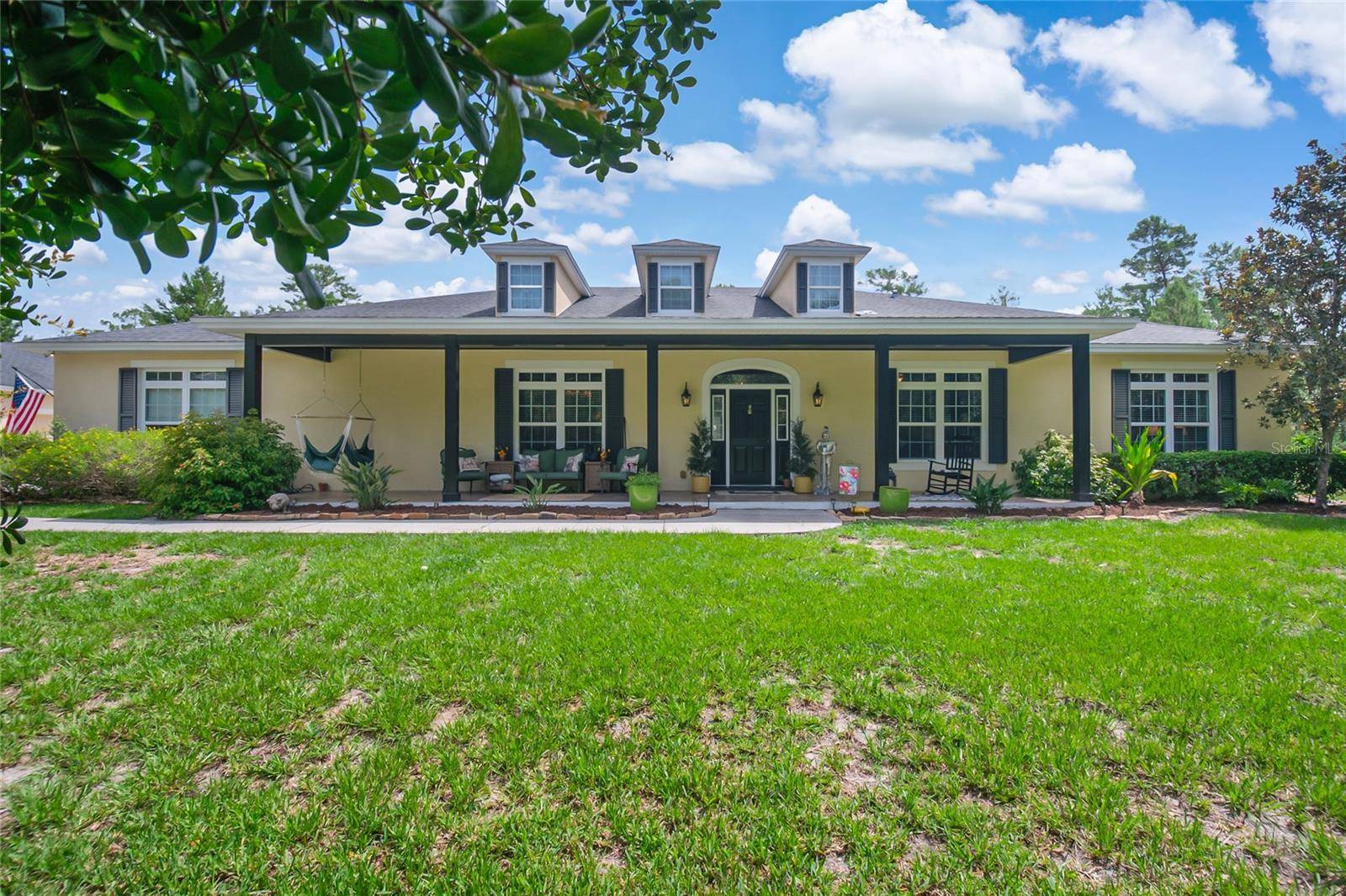 450 VALLEY STREAM DR, Geneva, FL 32732