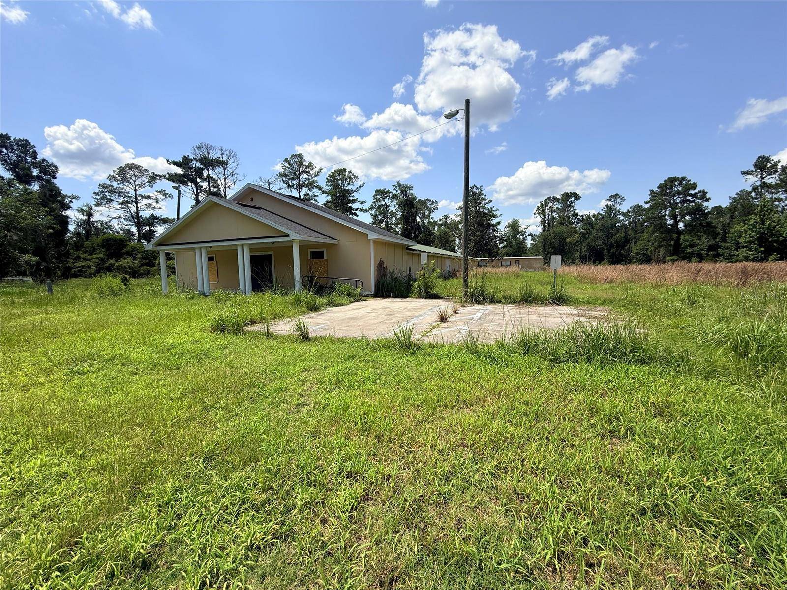 11246 COUNTY ROAD 6 E, Jasper, FL 32052